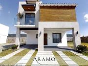 Casa a la Venta en Metepec,Llano Grande ZG 24 637