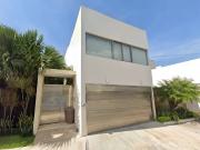 CASA A LA VENTA EN MONTEBELLO, MERIDA, YUCATAN CASA A LA VENTA EN MONTEBELLO, MERIDA, YUCATAN