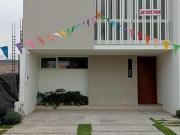 Casa a la venta en paraje las grullas