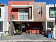 CASA A LA VENTA EN PASEO DE LOS ENCINOS