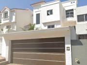 CASA A LA VENTA EN RESIDENCIAL SAN ANDRES,SINALOA....