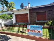 CASA A MEJORAR EN VENTA ITUZAINGO 3AMB CON PARQUE Y...