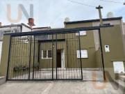 CASA A metros del Camino de Sirga, frente a Cerro Azul