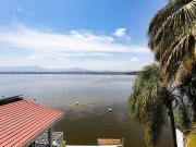 Casa a orilla del lago de Tequesquitengo