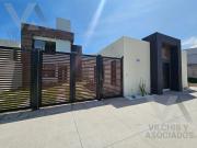 CASA A PIE DE CALLE EN VENTA EN ESMERALDA, SAN MATEO ATENCO