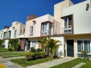 CASA A PRECIO DE REMATE BANCARIO EXCELENTE UBICACION EN...
