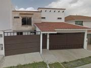 CASA A PRECIO DE REMATE BANCARIO EXCELENTE UBICACION EN...