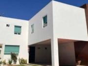 CASA A PRECIO DE REMATE BANCARIO EXCELENTE UBUCACION EN...