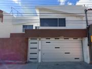 CASA A PRECIO DE REMATE BANCARIO EXCELENTE UBUCACION EN...