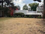 CASA A PRECIO DE TERRENO EN CLUB DE GOLF MÉXICO
