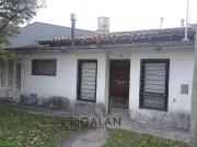 Casa a reciclar El gaucho Oportunidad Excelente lote Mar...