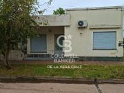 Casa a refaccionar en pleno centro con gran terreno!