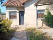 Casa a refaccionar en venta 2 Dormitorios 1 Baño Cochera...