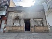 Casa a refaccionar en venta, gran oportunidad para...