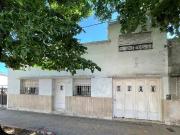 CASA A REFACCIONAR EN VENTA LP 3 DORMS. Y DEPTO