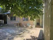 CASA A REFACCIONAR SOBRE LOTE DE 1200 M2 BOSQUES