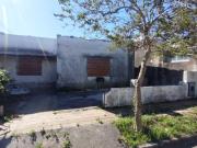 casa a refaccionar/demoler en venta en Ringuelet