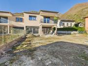 Casa a schiera moderna di nuova costruzione a Cugnasco...