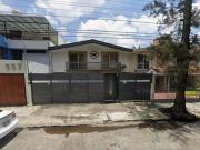 Casa A Un Costado Del Hospital Ninnus One Day En La Col...