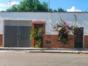 Casa a un lado de La plancha, 2 recamadas, salon usos...