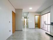 CASA À VENDA 03 QUARTOS HABITE SE ACEITA FINANCIAMENTO...