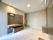 Casa com 3 dormitórios à venda, 156 m² por R$...