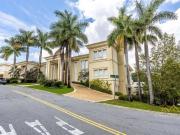 Casa com 5 dormitórios à venda, 1587 m² por R$...