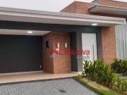 Casa com 3 dormitórios à venda, 160 m² por R$...