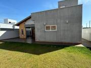 Casa com 3 quartos Condominio Portal dos Bandeirantes...