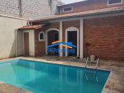 Casa à venda 264m² com 4 quartos, 3 banheiros, 3 vagas,...