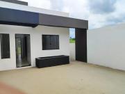 Casa à venda: 2 quartos, 1 suíte, 1 sala, 2 banheiros, 2...
