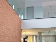 Casa à venda 2 Quartos, 1 Suite, 4 Vagas, 260M²,...