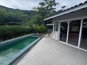 Casa com 5 dormitórios à venda, 310 m² Praia do Toque...