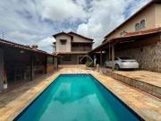 Casa com 7 dormitórios à venda, 320 m² por R$...