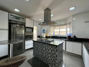 Casa à venda, 327 m² por R$ 2.600.000,00 Condomínio...