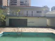 Casa com 3 dormitórios à venda, 336 m² por R$...