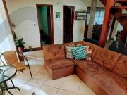 Casa com 3 dormitórios à venda, 356 m² por R$...