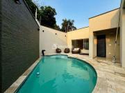 CASA À VENDA 3 DORMITÓRIOS, 3 SUÍTES, PISCINA EM...