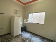 Casa à venda, 3 quartos, 1 suíte, 2 vagas, Jardim Elza...