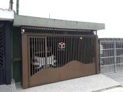 Casa à venda 3 quartos 1 suíte 2 vagas Maracanã Santo...