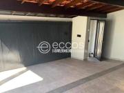 Casa à venda, 3 quartos, 1 suíte, 2 vagas, Universitário...