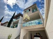 Casa à venda 3 Quartos, 1 Suite, 4 Vagas, 180M², Parque...