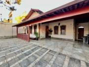 Casa à venda, 3 quartos, 1 suíte, 4 vagas, Santa Amélia...