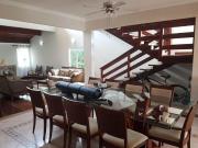 Casa à venda 3 Quartos, 3 Suites, 4 Vagas, 650M²,...