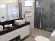 Casa à venda 3 Quartos, 3 Suites, 5 Vagas, 384M², Praia...