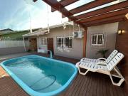 Casa a venda 3 quartos e pronta para morar com piscina...