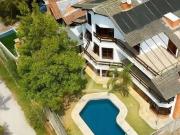 Casa à venda, 400 m² por R$ 1.800.000,00 Samambaia...