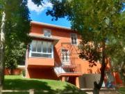 Casa com 4 quartos à venda, 410 m² por R$ 1.950.000...