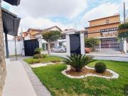 Casa à Venda | 486 m² | 4 quartos 2 suítes | 6 vagas no...