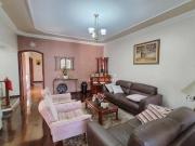 Casa a venda, 4 quartos, 1 suíte, 3 vagas, no bairro...